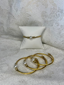 Gold Twist Bangle with Pearl