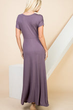 Load image into Gallery viewer, Dusty Lilac Maxi Dress
